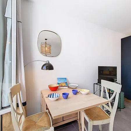 T2 Lumineux Sur Le Vieux Port, - Fr-1-770-11 Apartment *